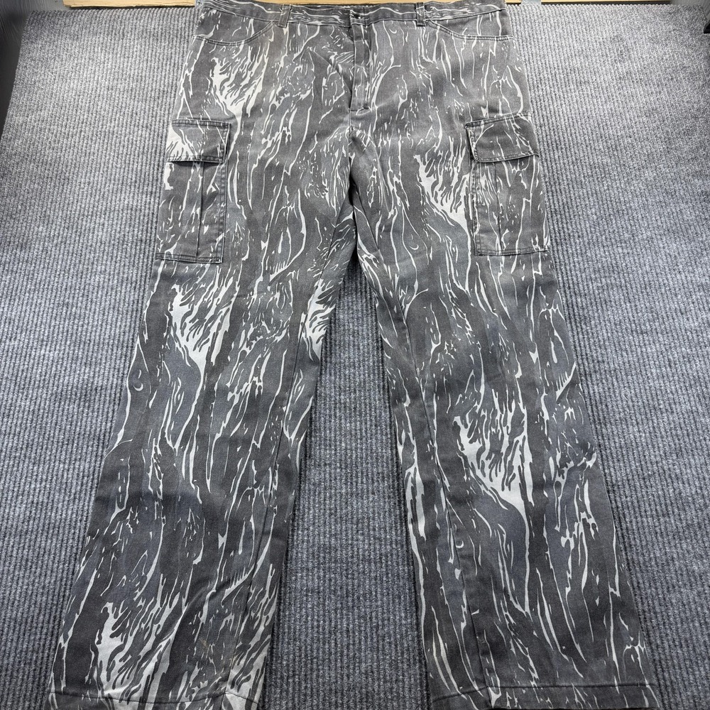 Bass Pro Shops Pants Mens 42 Gray Camo‎ Cargo Outdoor Hunting Fishing Utility